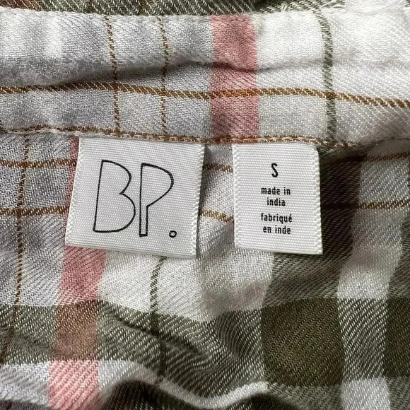 BP. Olive green and Pink Cross Slouched Front Lightweight Plaid Top S - Picture 3 of 4